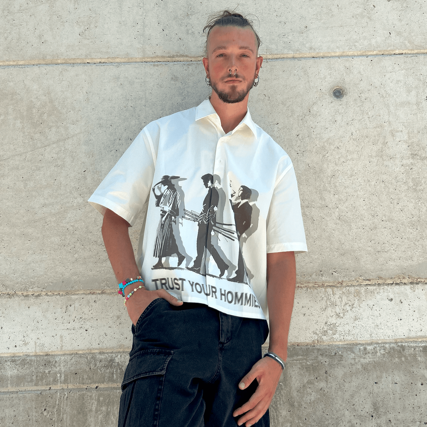 TRUST YOUR HOMMIES - CAMISA